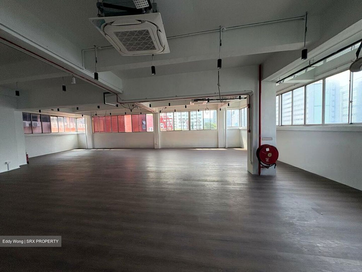 Lam Thong Building (D14), Factory #460341401